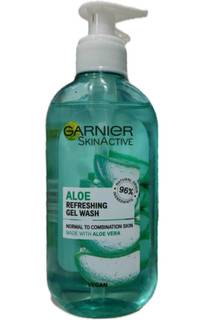 ژل شستشو صورت آلوئه ورا گانیر GARNIER SKIN ACTIVE 96٪ مناسب پوست نرمال تا خشک حجم 400 میلی لیتر